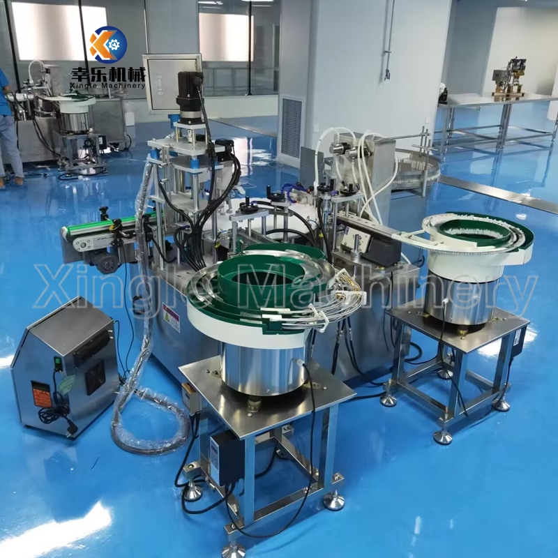 Máquina automática de llenado y taponado de viales de perfume líquido
