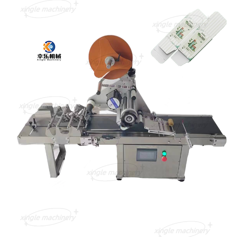 Pequeña máquina automática de etiquetado plano de tarjetas de papel y plástico