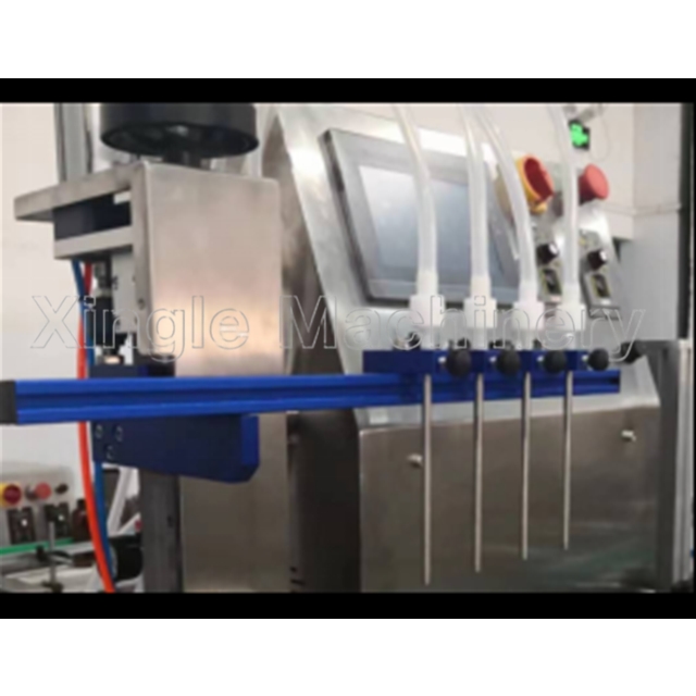 Máquina etiquetadora, llenadora y tapadora de líquidos de escritorio de 4 cabezales